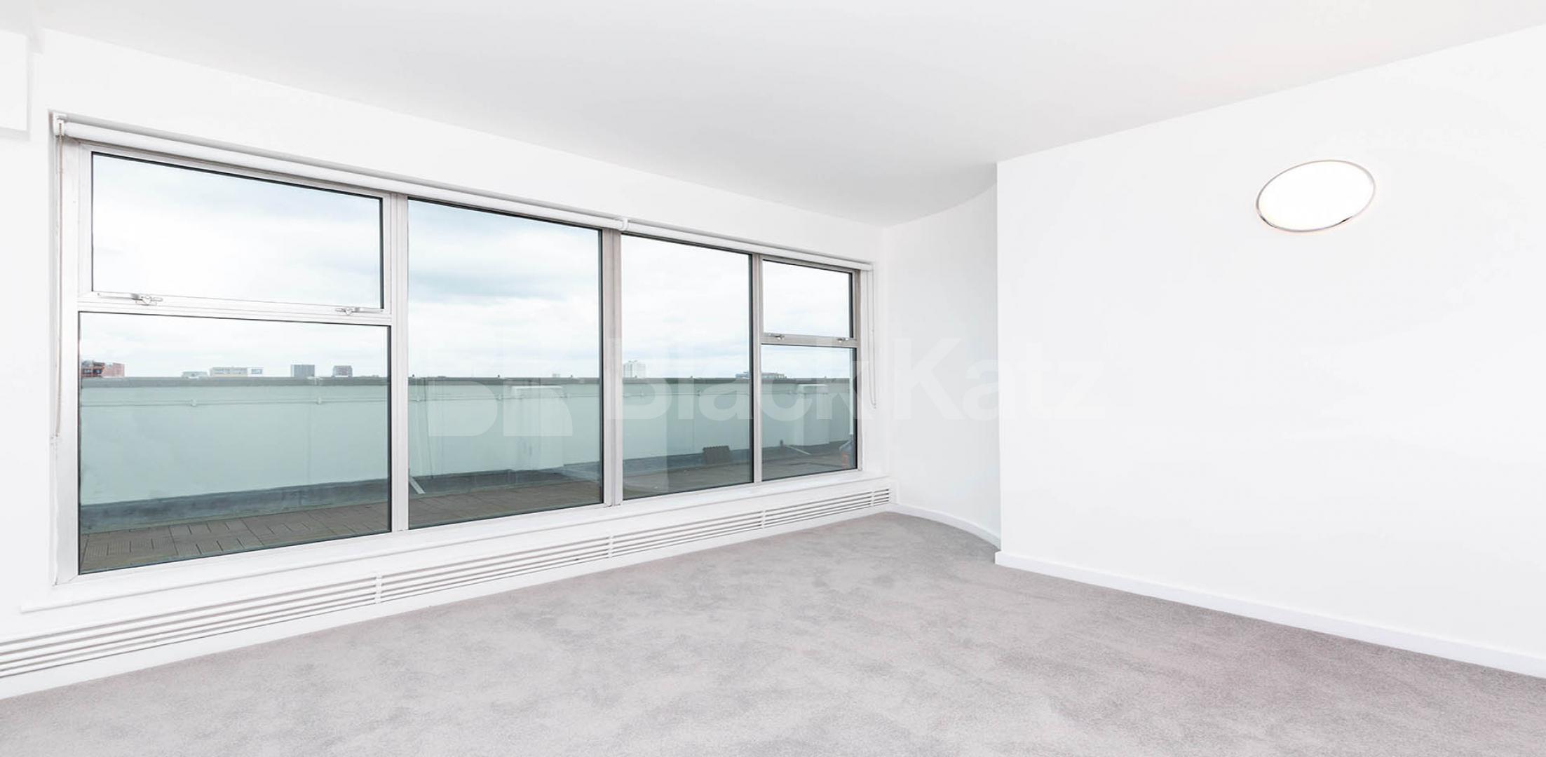 			Roof Terrace, 2 Bedroom, 1 bath, 1 reception Apartment			 ABILITY VIEW-KINGSLAND ROAD, HOXTON - SHOREDITCH